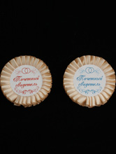 свадебные значки для свидетелей цвета айвори(шампань, светло-бежевый), фото