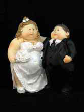 свадебная фигурка для торта обнимающиеся полные жених и невеста, фото, каталог