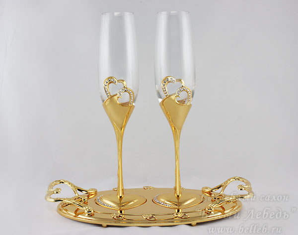 металлические свадебные бокалы со стразами Swarovski на подносе №30003